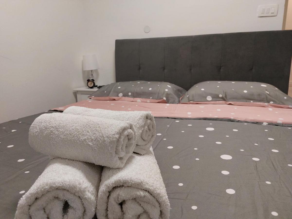 Guest House Vitaro Σπλιτ Εξωτερικό φωτογραφία